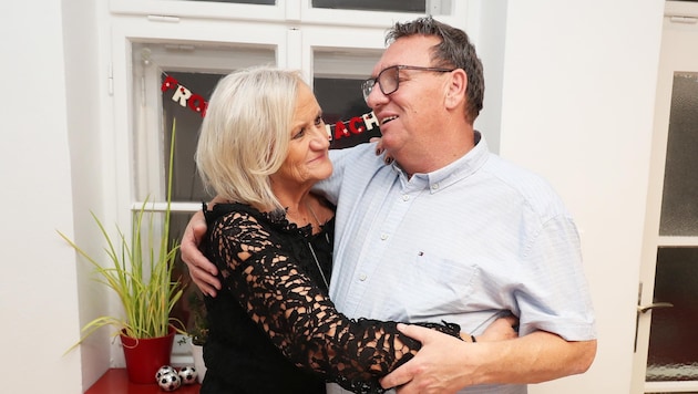 „Krone“-Fotoreporter Christian Schulter und seine überglückliche Margit