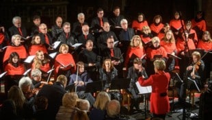 Kantorei und Dommusik von Maria Saal: Uraufführung am Christtag!