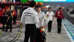 Im Sommer hatten sich Toto Wolff und Max Verstappen auf Sardinien getroffen.