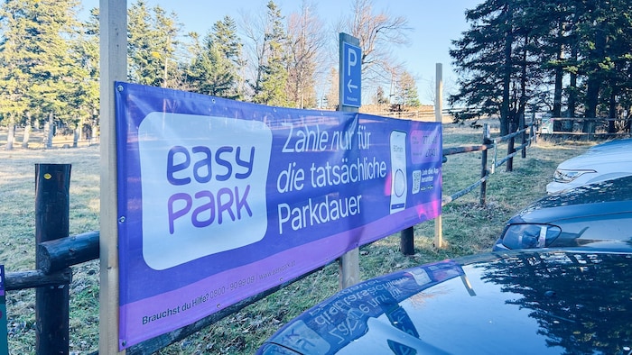 Beim Gashaus Postl kann einfach über App oder beim Automaten bezahlt werden.