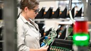 Die Geschäftsfelder Solar und Schweißen tragen je rund 50 Prozent zum Umsatz bei.