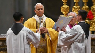 Papst Leo zelebrierte seine erste Christmette im Petersdom. 
