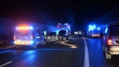 Aufgrund des Unfalls musste die A12 zwischenzeitlich komplett gesperrt werden.