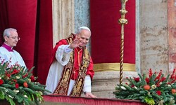 Es ist das erste Weihnachtsfest mit dem neuen Pontifex nach dem Tod von Papst Franziskus, der im ...