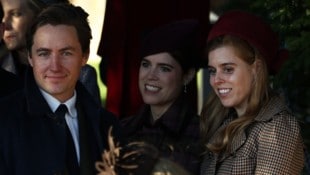 Edoardo Mapelli Mozzi (Ehemann von Beatrice) begleitete die Prinzessinnen Eugenie und Beatrice ...