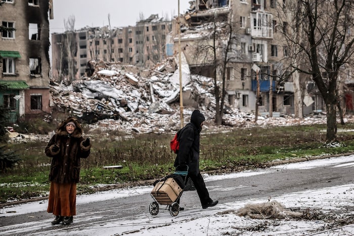 Für all das Leid in der Ukraine ist in erster Linie Wladimir Putin verantwortlich. Der gibt sich ...