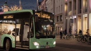 Auch heuer können Öffis in Tirol in der Silvesternacht kostenlos genutzt werden.