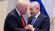 Trump und Netanyahu beim Händchenhalten in der Knesset (Archivbild).