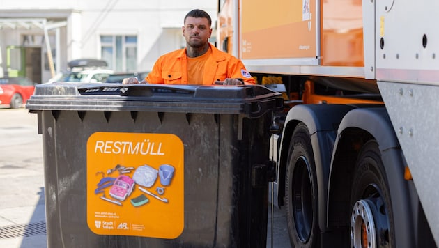 Auch die MA 48 ist im Dauereinsatz.