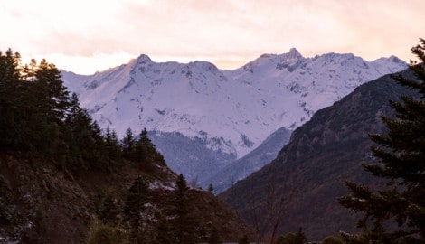 In den Vardousia-Bergen in der Region Fokida in Griechenland riss eine Lawine vier Bergsteiger ...