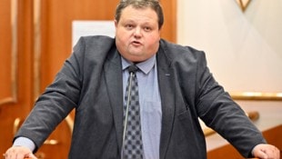 ÖVP-Klubchef Strobl kritisiert die geplante Schuldenbremse des Landes als unverbindlich und ...