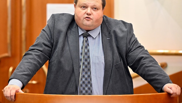 ÖVP-Klubchef Strobl kritisiert die geplante Schuldenbremse des Landes als unverbindlich und ...