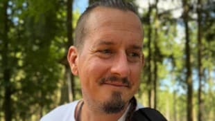 Benjamin Murlasits hat sich mit als Fitnesstrainer selbstständig gemacht und macht gerade die ...