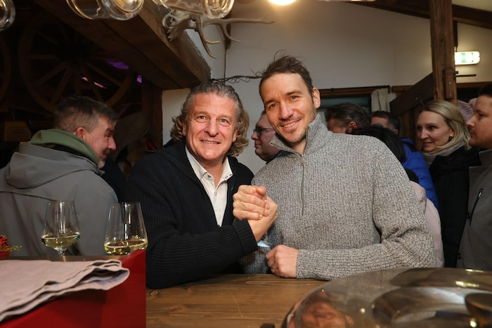 Sportskanonen unter sich: „Krone“-Sportchef Peter Moizi und Ex-Ski-Crack und ARD-Experte Felix ...