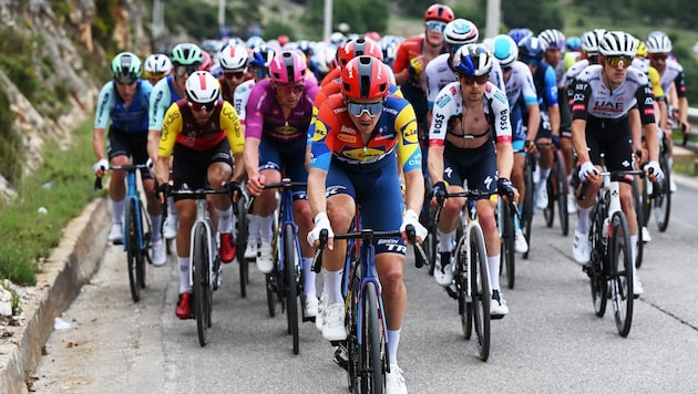 Patrick Konrad fährt voran – 2026 bei Giro, Tour und Vuelta.