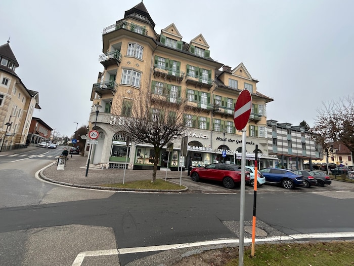 Die Kurzparkzone am Corso in Velden am Wörthersee