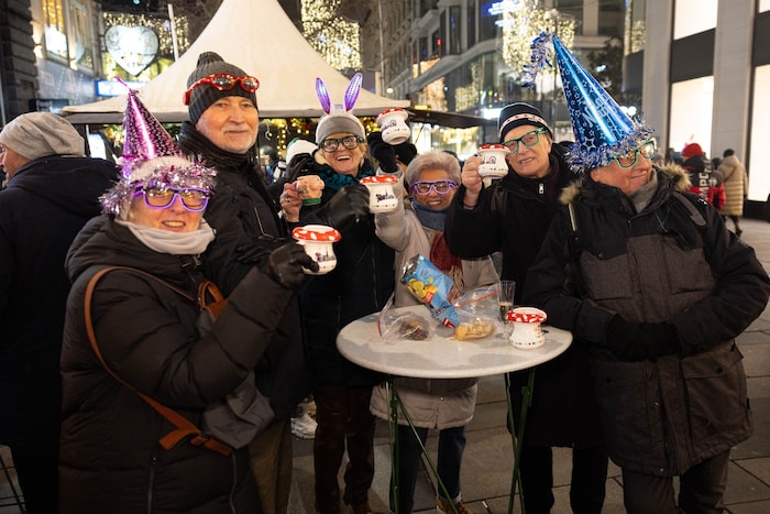 Bild aus dem Vorjahr: Ausgelassene Stimmung am Silvesterpfad