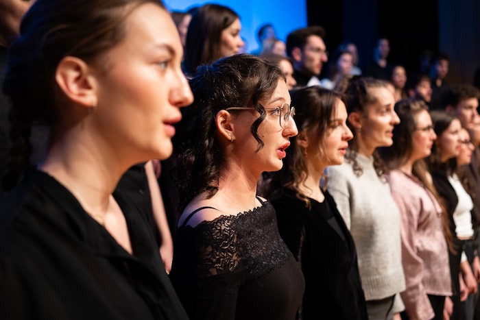 Junge Stimmen und große Begeisterung.