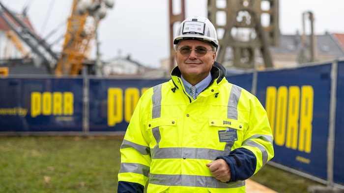 Karl-Heinz Strauss, Chef des Konzerns Porr, erklärt die akute Bau-Flaute.