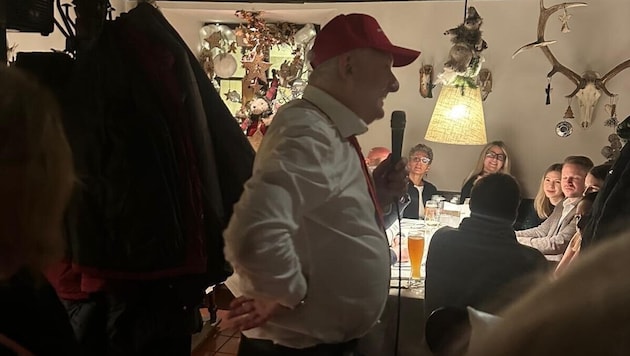 Florian Kreibich imitierte US-Präsident Donald Trump.