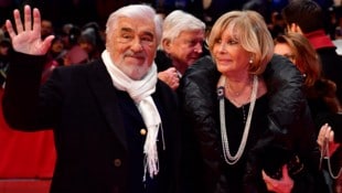 Die Fans trauern um Mario Adorf: Die Schauspiel-Legende ist im Alter von 95 Jahren verstorben.