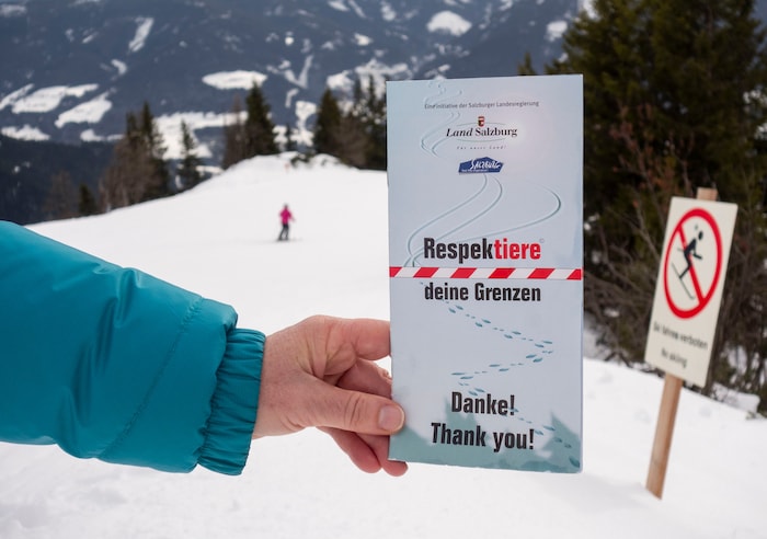 Die Salzburger Initiative „Respektiere deine Grenzen“ informiert Wintersportler über Ruhezonen ...