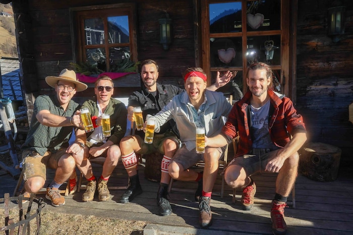 Die Mountain Crew steht zu Silvester auf der Bühne.