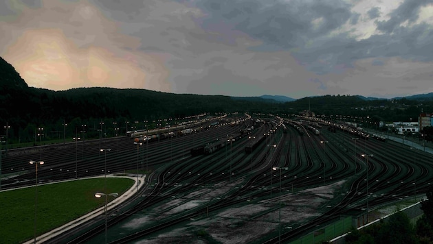 Der Verschiebebahnhof in Fürnitz erhält eine insektenfreundlichere Beleuchtung.