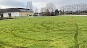 Das „Erdbeerstadion“ in Pupping wurde durch den „Drifter“ schwer beschädigt