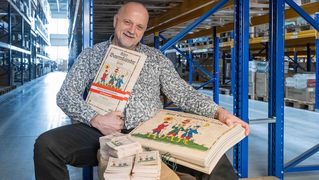 Den „Alten Bauernkalender“ gibt es in vielen Varianten: Man kann ihn an die Wand hängen oder ...