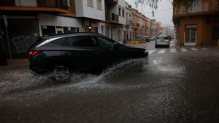 Überflutete Straße in Alcudia