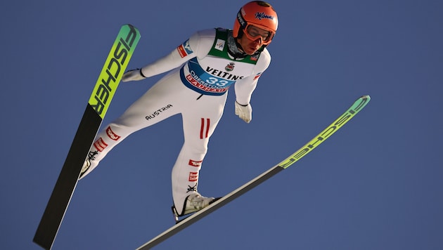 Stefan Kraft kehrt am Wochenende in den Skisprung-Weltcup zurück.
