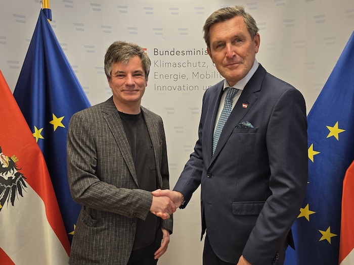 SPÖ-Moblilitätsminister Peter Hanke (rechts) mit SPÖ-Verkehrssprecher Wolfgang Moitzi