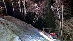 Die Bergung mithilfe der ARA Flugrettung gestaltete sich alles andere als einfach.