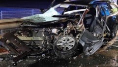An beiden Unfallfahrzeugen entstand ein Totalschaden.