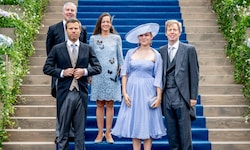 Der Liechtensteiner Prinz Alexander (hier rechts außen bei der Hochzeit von Liechtensteins ...