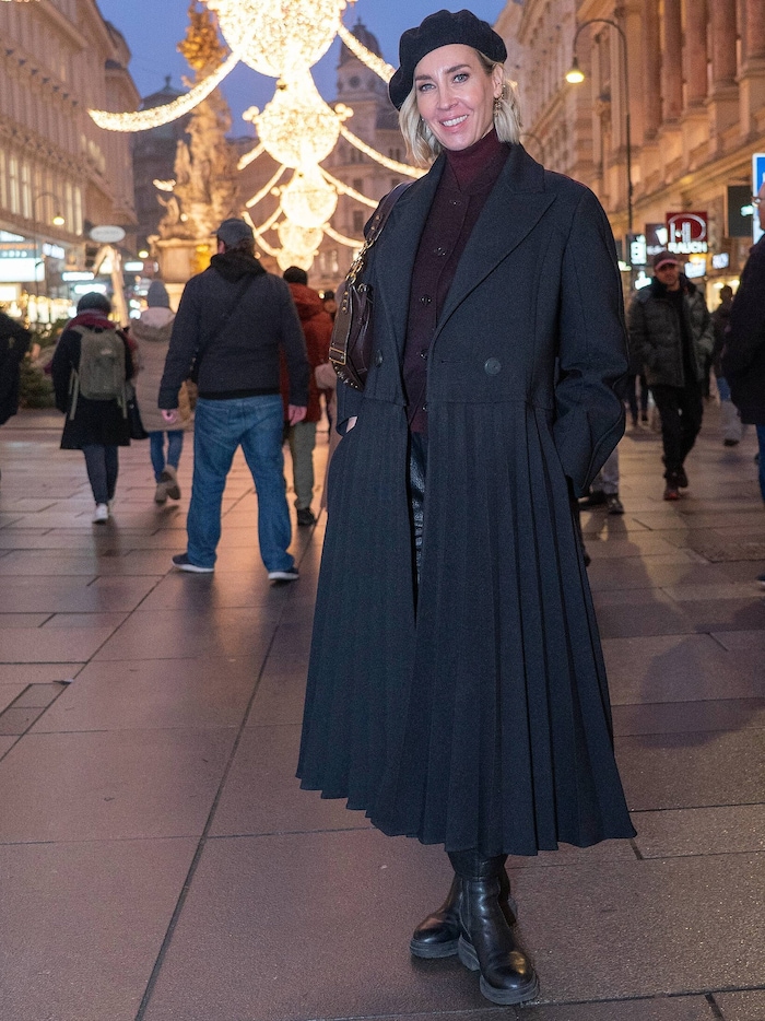 ZIB-Moderatorin Nadja Bernhard räucherte zum Jahreswechsel ihre Wohnung aus.