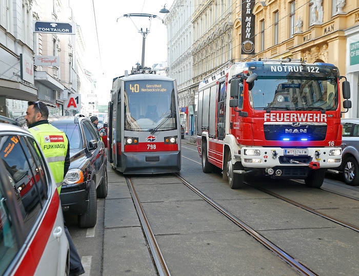 Falschparker ziehen oft mühselige Einsätze nach sich und führen zu unregelmäßigen ...