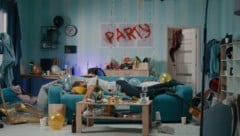 Die übermäßigen Glücksgefühle beim Feiern und beim Trinken sind meistens nur vom nächsten Tag ...