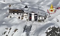 In der Aufnahme der Feuerwehr ist die betroffene Bergstation zu sehen.