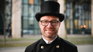 Roland Eckerstorfer ist stellvertretender Landesinnungsmeister der Rauchfangkehrer. Als ...