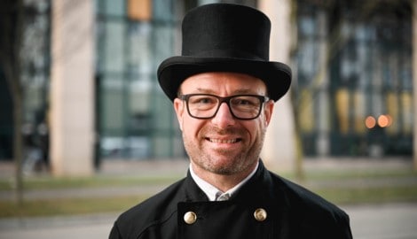 Roland Eckerstorfer ist stellvertretender Landesinnungsmeister der Rauchfangkehrer. Als ...