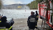 Die Freiwillige Feuerwehr Puch bei Weiz und die Crew des Notarzthubschraubers Christophorus 12 ...
