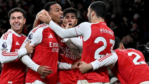 Die Gunners jubeln.