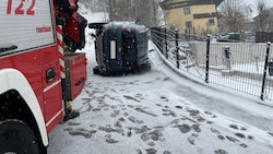 Ins Rutschen geraten und umgekippt.