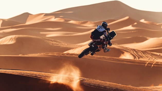 Tobias Ebster fährt die Dakar für Hero MotoSports - und den besten Freund.