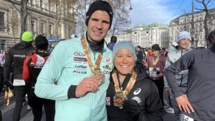 Die heurigen Sieger des LCC-Silvesterlaufs in Wien: Mario Bauernfeind und Julia Mayer