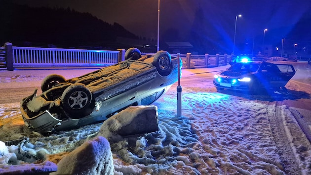 Der Lenker floh von der Unfallstelle.