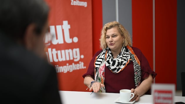 LGA-Chefin Elisabeth Bräutigam zieht im Gespräch mit der „Krone“ Bilanz und zeigt erste Erfolge ...