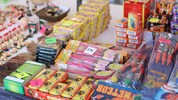 Die Faszination für Böller und Raketen hat Burschen in Tirol alle Verbote und Gefahren vergessen ...